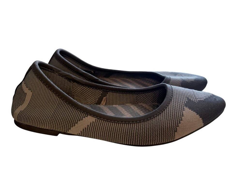 Skechers Cleo Lot 2 Pair Wham Knit Ballet Flat Pointed Toe Sz 8 Gray Cream Comfy